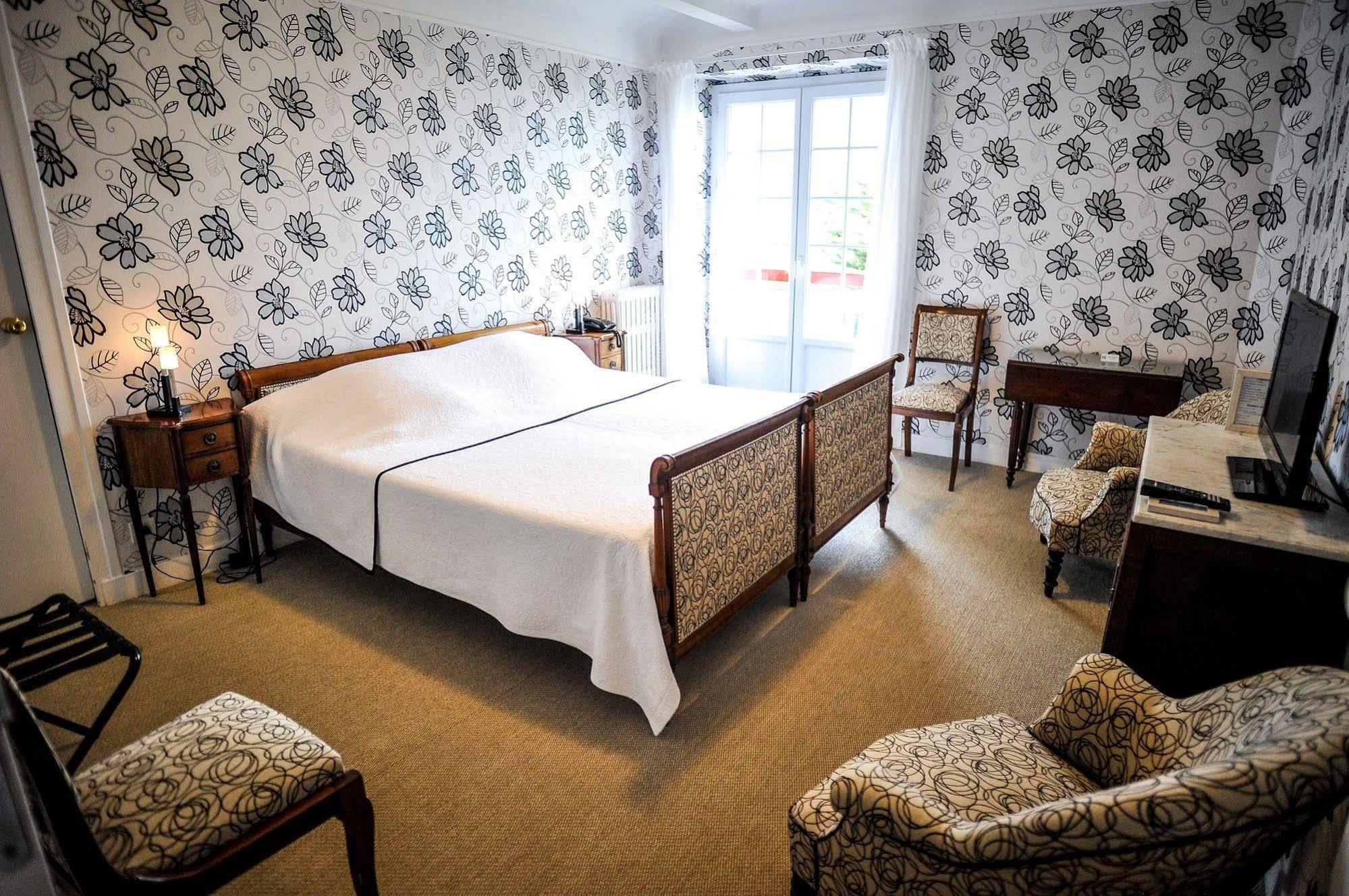 Hotel Les Goelands Saint-Jean-de-Luz Bagian luar foto