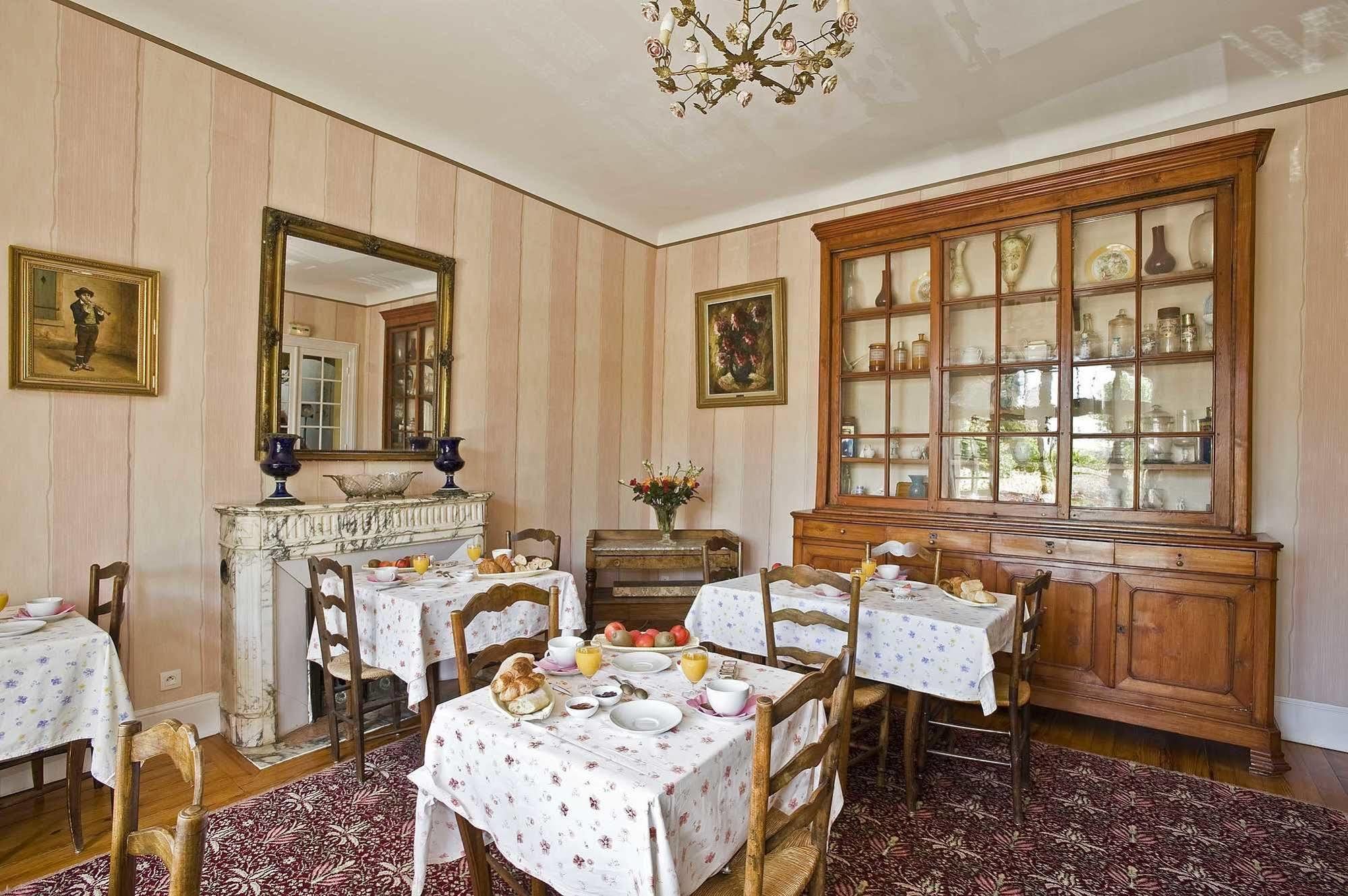 Hotel Les Goelands Saint-Jean-de-Luz Bagian luar foto